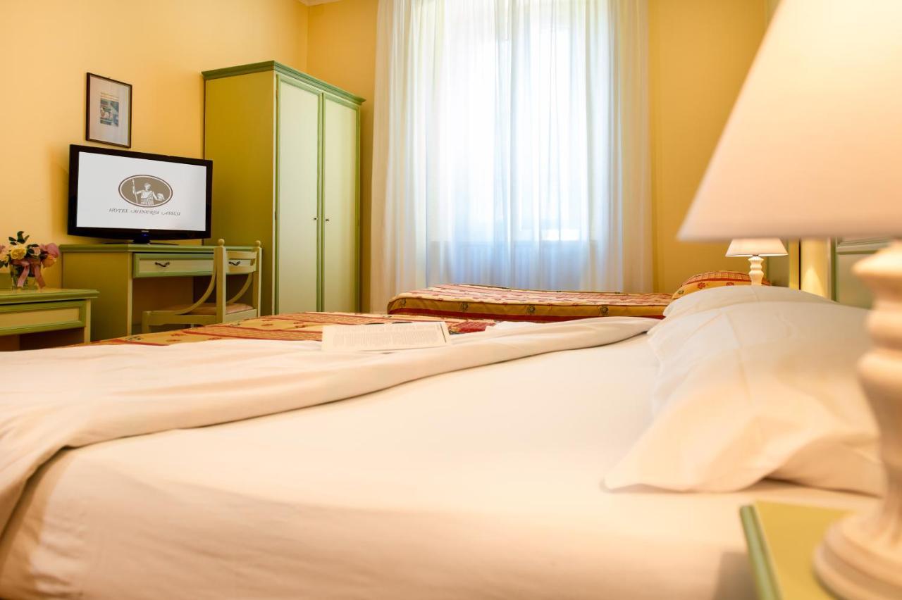 Hotel Minerva Assisi Esterno foto