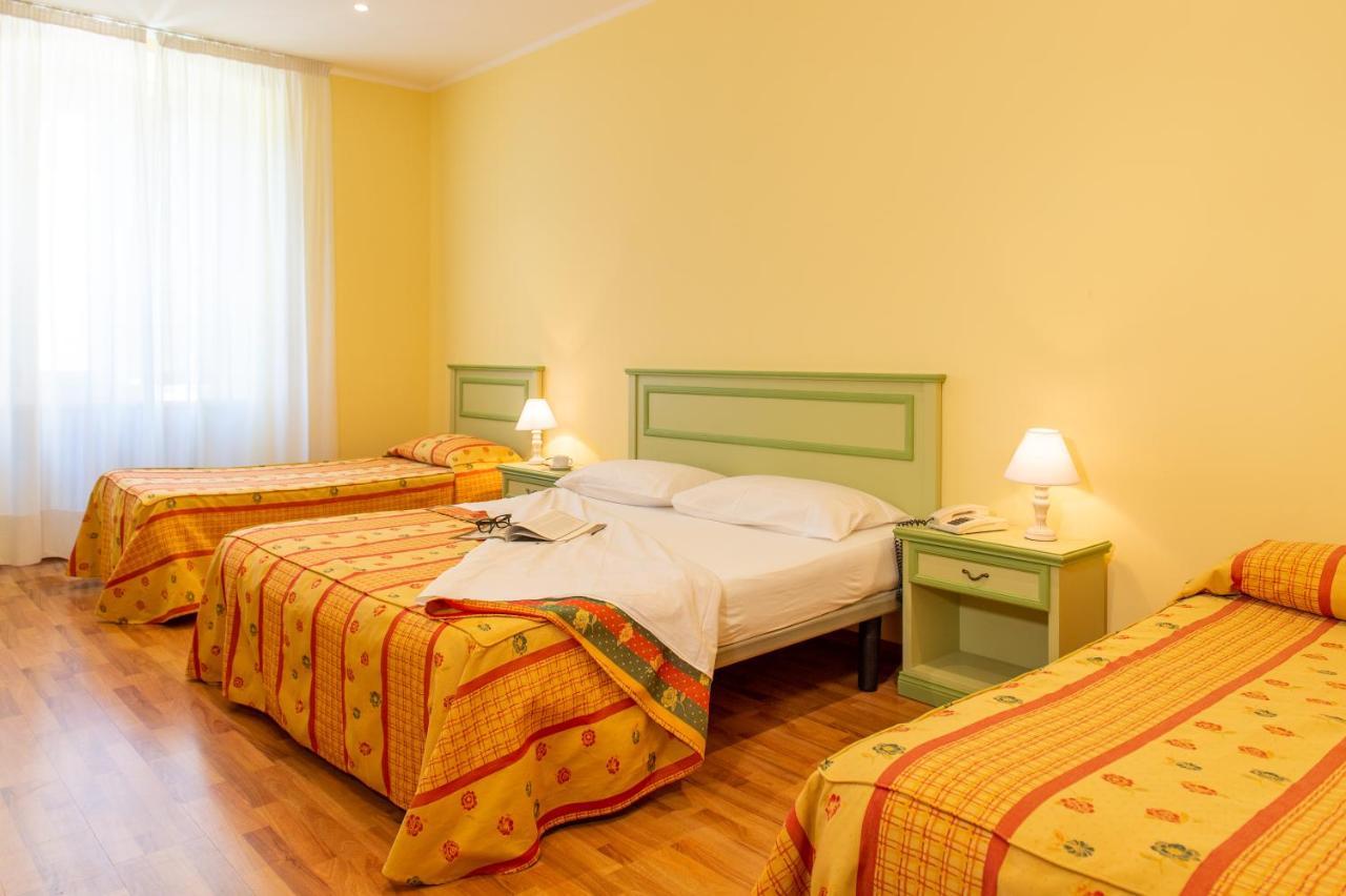 Hotel Minerva Assisi Esterno foto